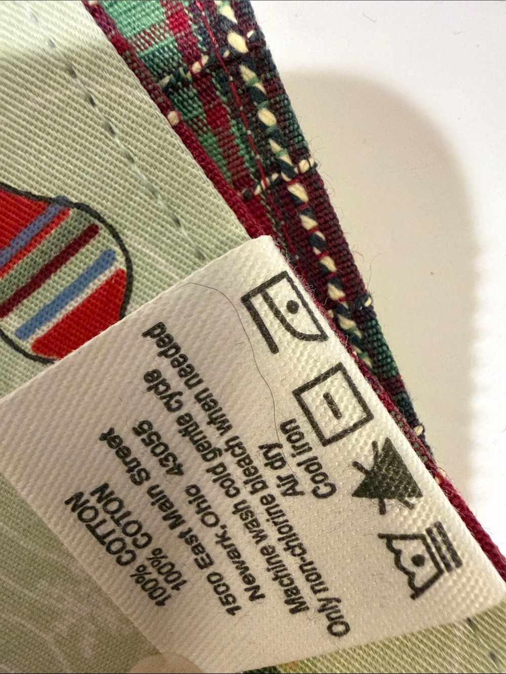 Longaberger Red Green Patterned Kitchen Placemat Set - 2 Pack - Picture 4 of 16